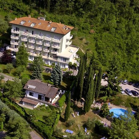 Residence Marina Riva del Garda Eksteriør billede